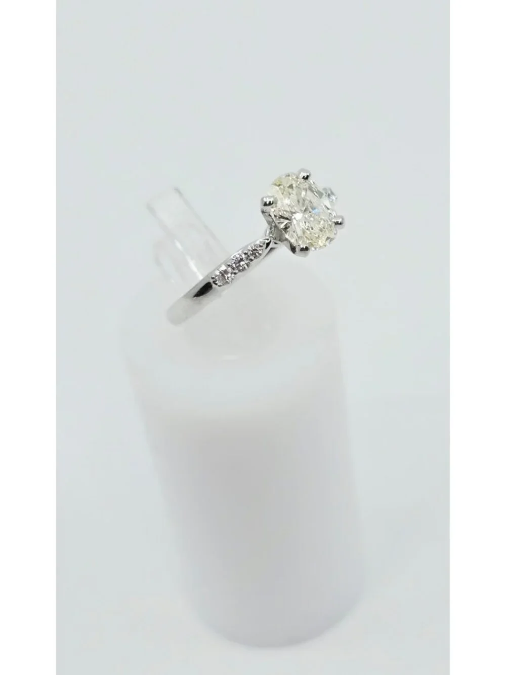 Unique 0.75ct Natural Oval Cut Solitaire Diamond Engagement 14K White Gold Ring